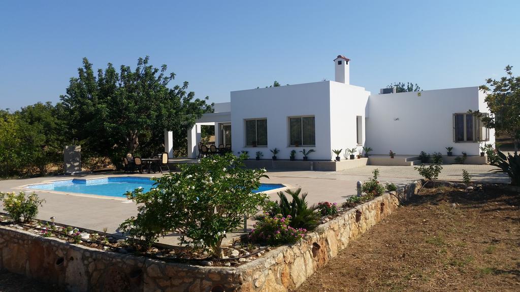 Eliofos Luxury Villa Polis Exterior photo
