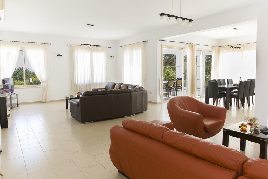 Eliofos Luxury Villa Polis Exterior photo