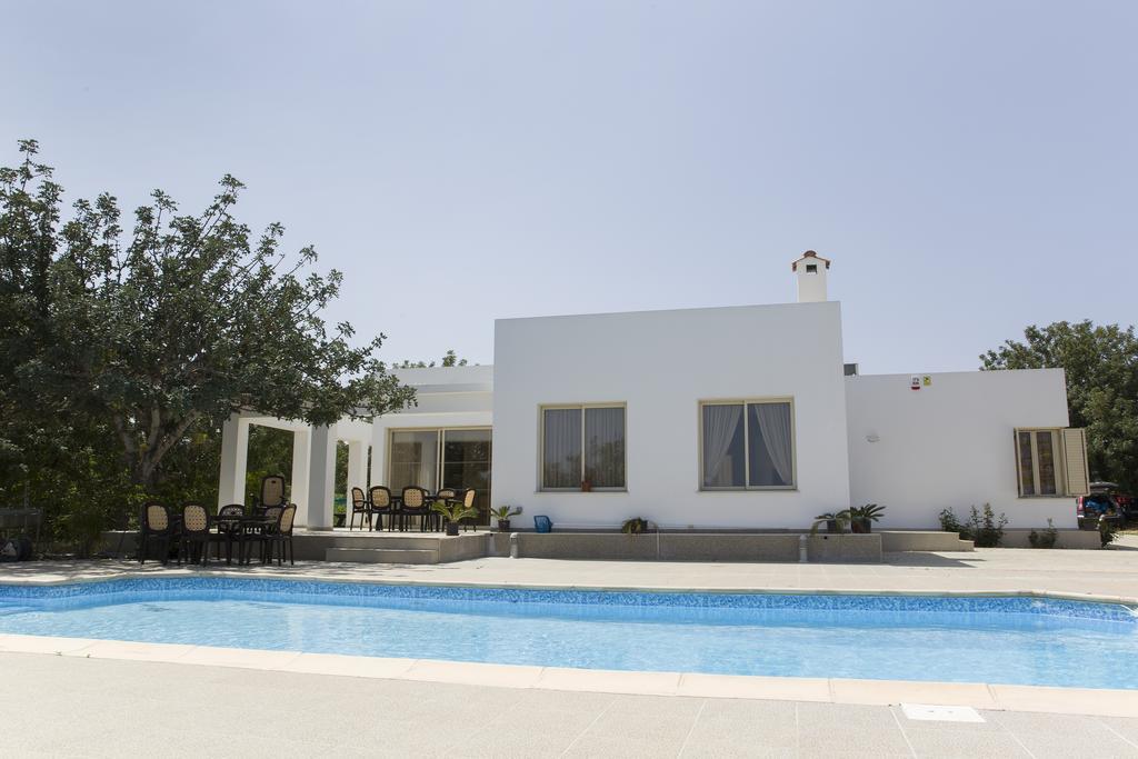Eliofos Luxury Villa Polis Exterior photo